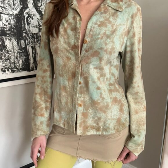 VINTAGE ITALIAN SUEDE LONG SLEEVE BUTTON UP - Picture 5 of 9